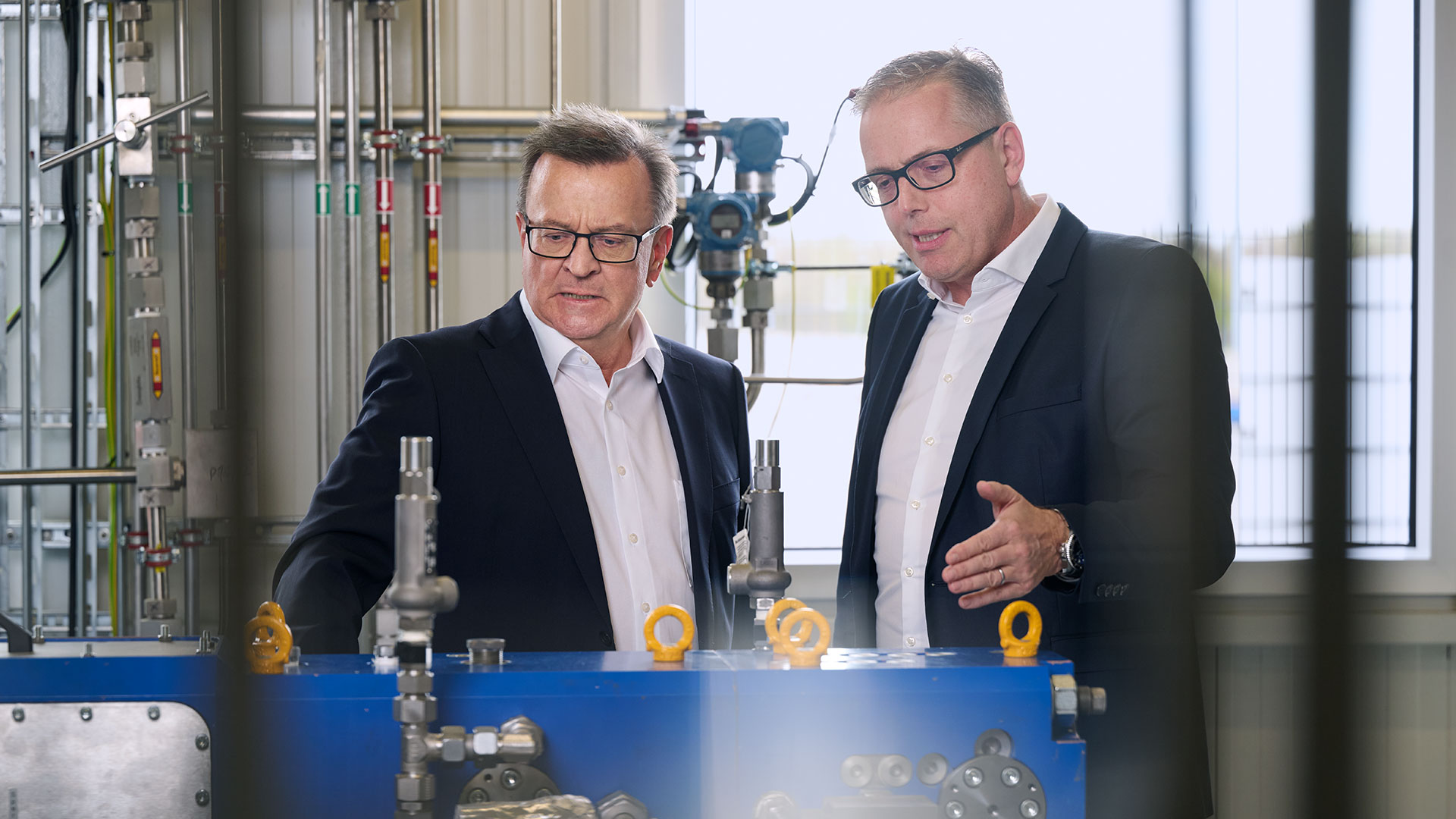 Dr. Martin Komischke mit Dr. Bernhard Spiegl Dr. Martin Komischke mit Dr. Bernhard Spiegl